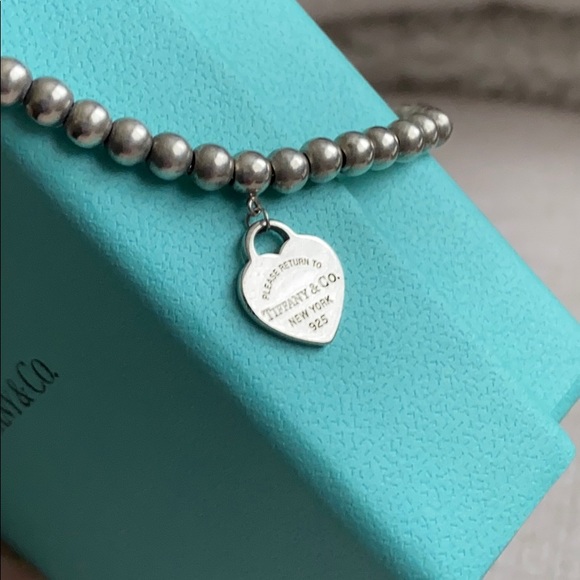 ** ⭐️SOLD⭐️** Tiffany & Co. Bead Heart Bracelet - Picture 5 of 7